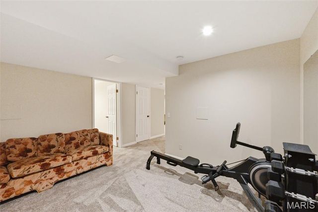 12906 Kings Row Lane, Unincorporated, MO 63146