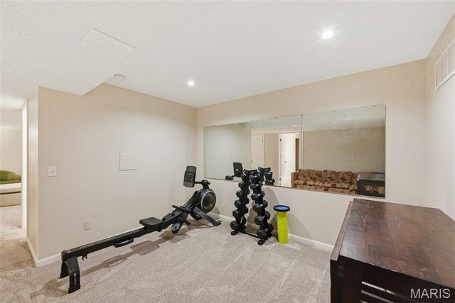 12906 Kings Row Lane, Unincorporated, MO 63146