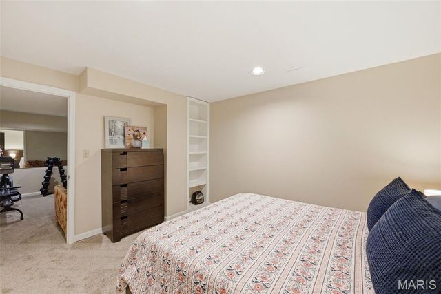 12906 Kings Row Lane, Unincorporated, MO 63146