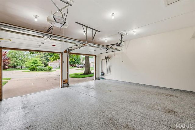 12906 Kings Row Lane, Unincorporated, MO 63146