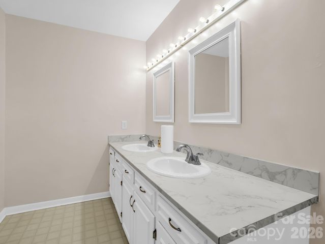 315 Walker Store Road, Ellenboro, NC 28040