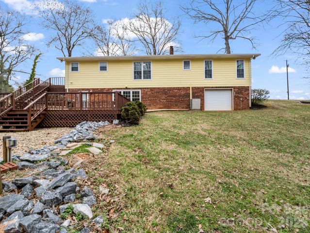 315 Walker Store Road, Ellenboro, NC 28040