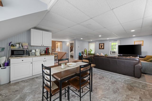 459 Lake Street, Bristol, NH 03222