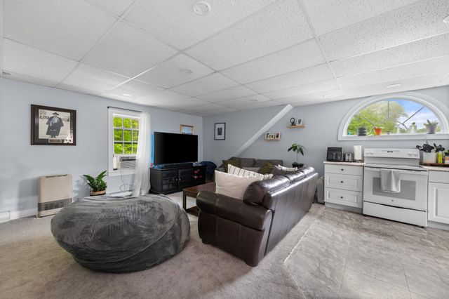 459 Lake Street, Bristol, NH 03222