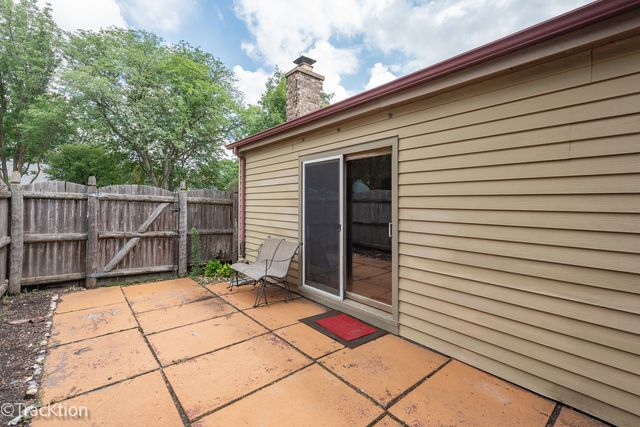 345 S Birchwood Drive, Naperville, IL 60540