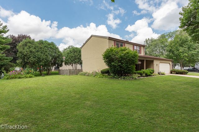 345 S Birchwood Drive, Naperville, IL 60540