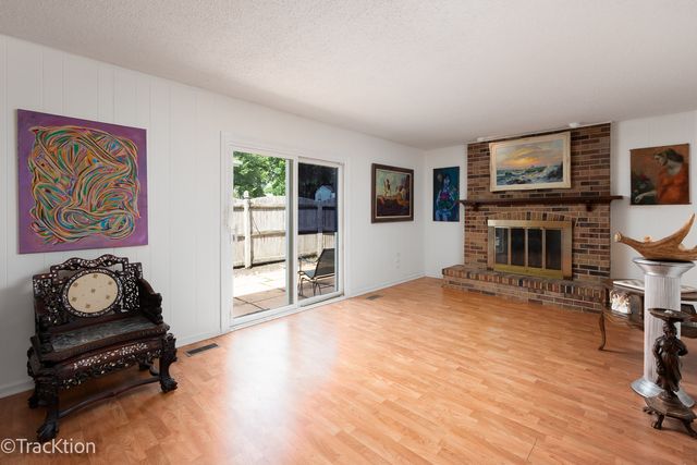 345 S Birchwood Drive, Naperville, IL 60540