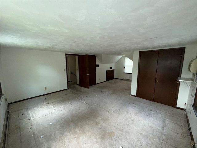 6819 W 78th Street, Overland Park, KS 66204