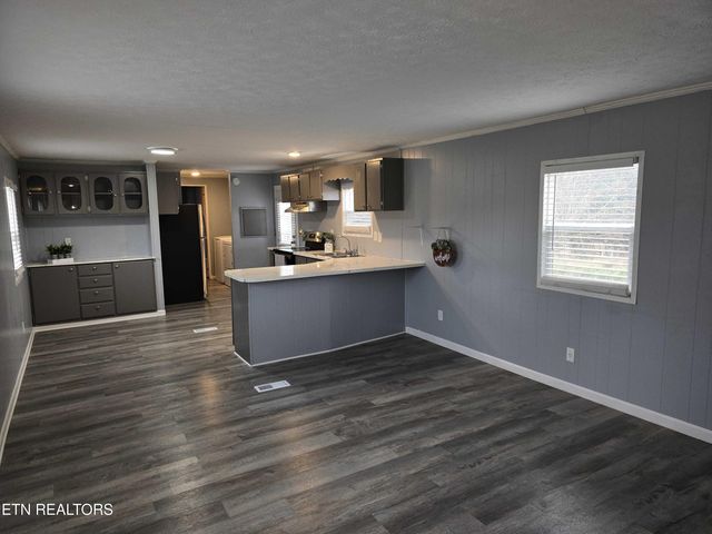 3100 Rocky Branch Rd, Rutledge, TN 37861