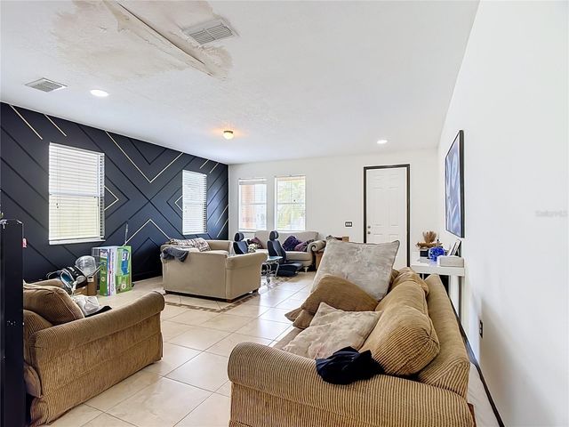 422 JANICE KAY PLACE, Kissimmee, FL 34744
