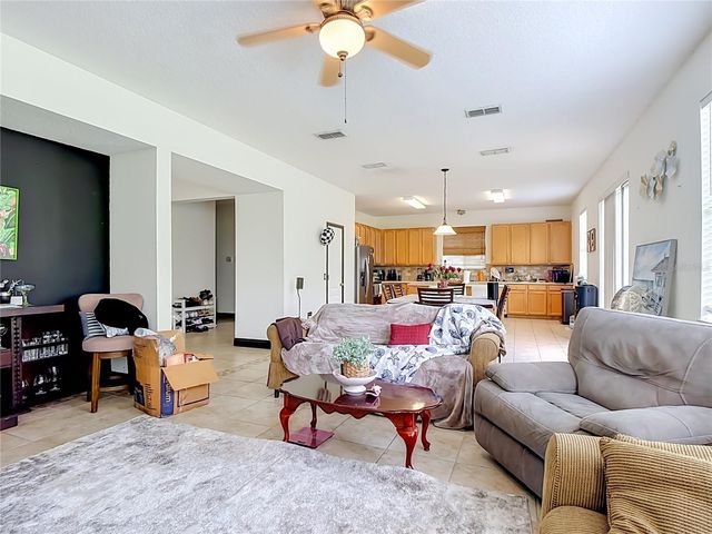 422 JANICE KAY PLACE, Kissimmee, FL 34744