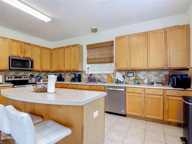 422 JANICE KAY PLACE, Kissimmee, FL 34744