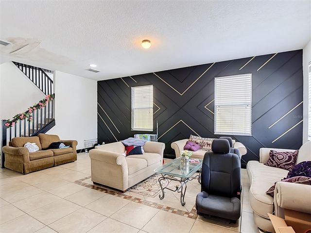 422 JANICE KAY PLACE, Kissimmee, FL 34744