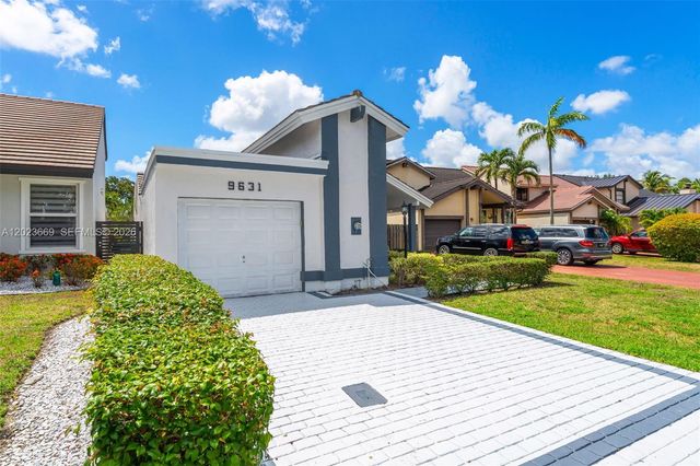 9631 SW 148th Pl, Miami, FL 33196