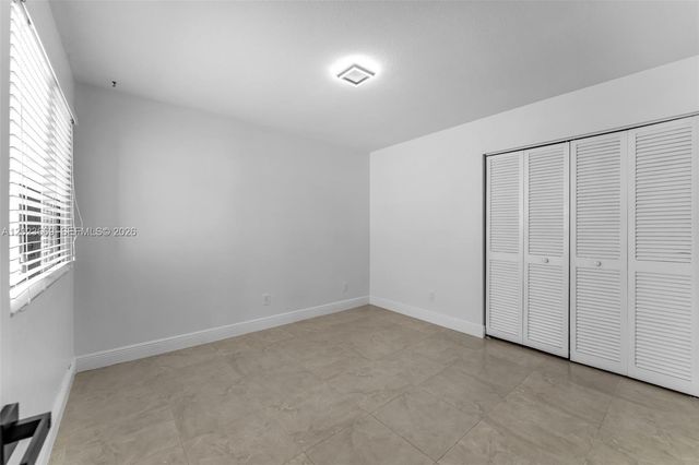 9631 SW 148th Pl, Miami, FL 33196