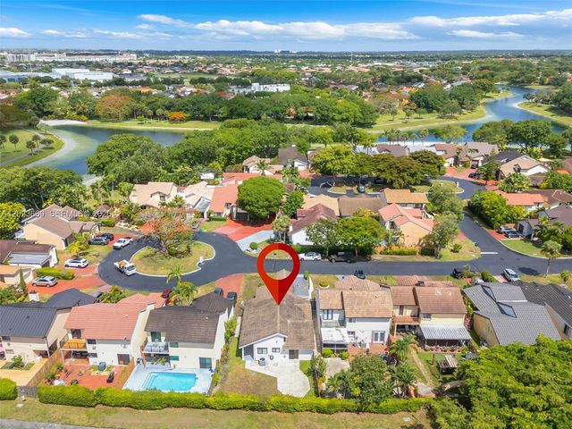 9631 SW 148th Pl, Miami, FL 33196