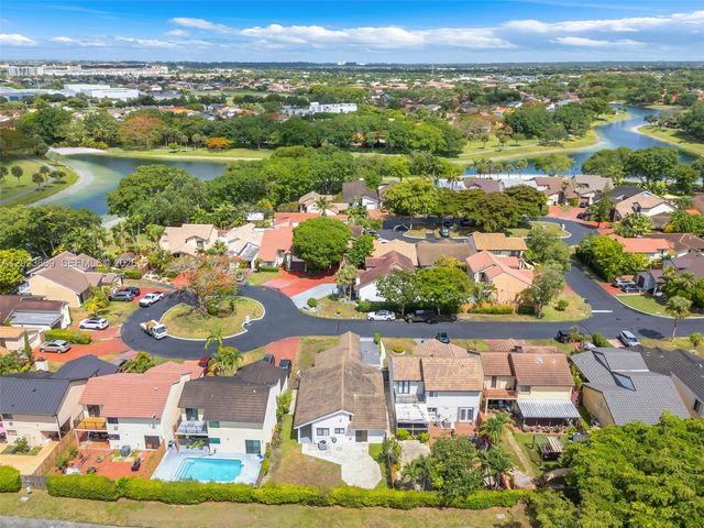 9631 SW 148th Pl, Miami, FL 33196