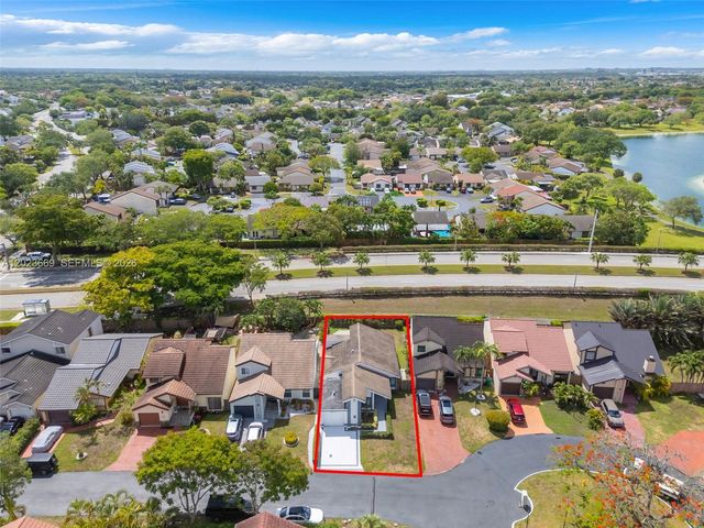 9631 SW 148th Pl, Miami, FL 33196
