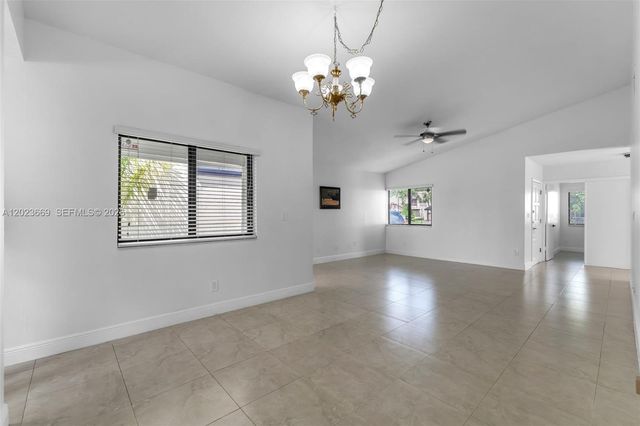 9631 SW 148th Pl, Miami, FL 33196