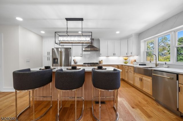 415 Mount Prospect Ave, Clifton City, NJ 07012