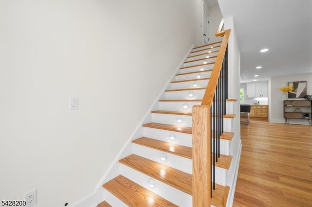 415 Mount Prospect Ave, Clifton City, NJ 07012