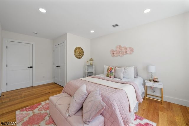 415 Mount Prospect Ave, Clifton City, NJ 07012