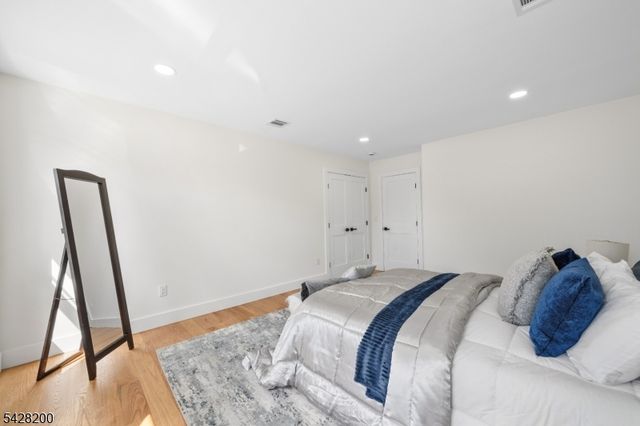 415 Mount Prospect Ave, Clifton City, NJ 07012