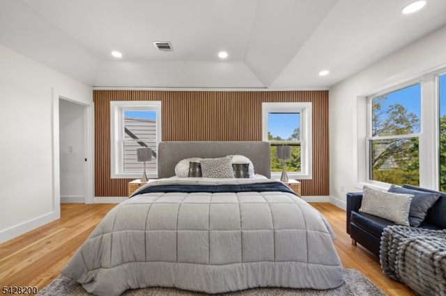 415 Mount Prospect Ave, Clifton City, NJ 07012