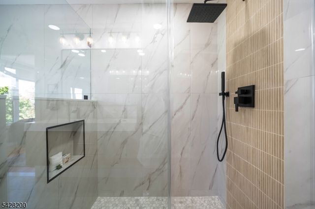 415 Mount Prospect Ave, Clifton City, NJ 07012