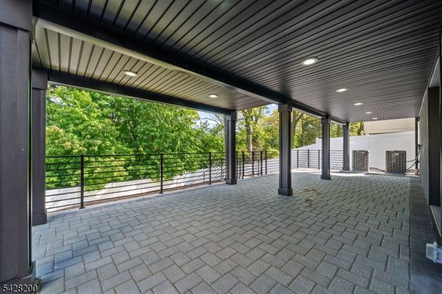 415 Mount Prospect Ave, Clifton City, NJ 07012
