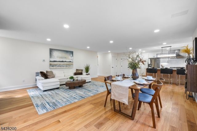415 Mount Prospect Ave, Clifton City, NJ 07012