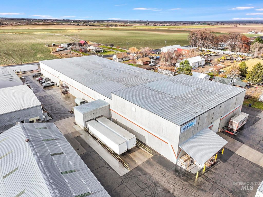 529 North St, Filer, ID 83328 photo 3