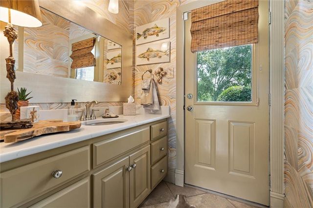 2905 Riverview Pointe S Drive, Theodore, AL 36582