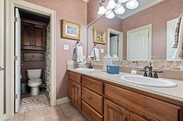 2905 Riverview Pointe S Drive, Theodore, AL 36582