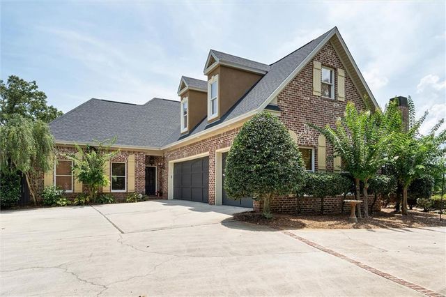 2905 Riverview Pointe S Drive, Theodore, AL 36582