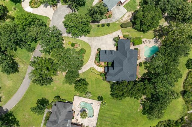 2905 Riverview Pointe S Drive, Theodore, AL 36582