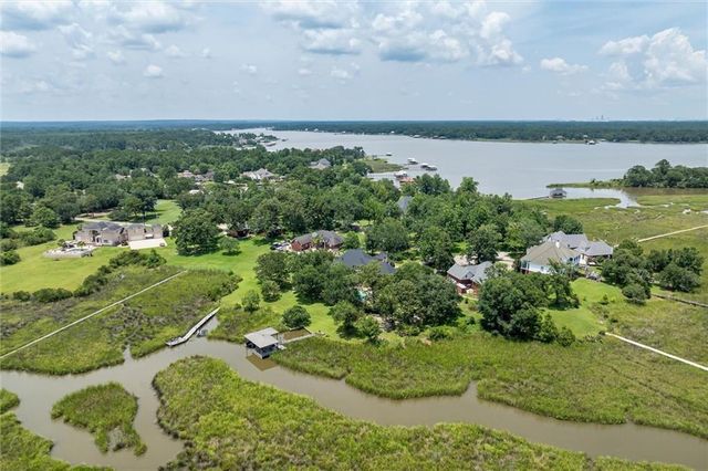 2905 Riverview Pointe S Drive, Theodore, AL 36582