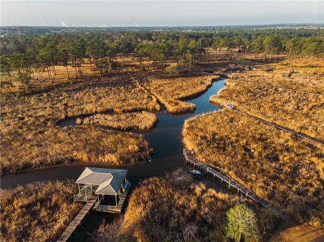 2905 Riverview Pointe S Drive, Theodore, AL 36582