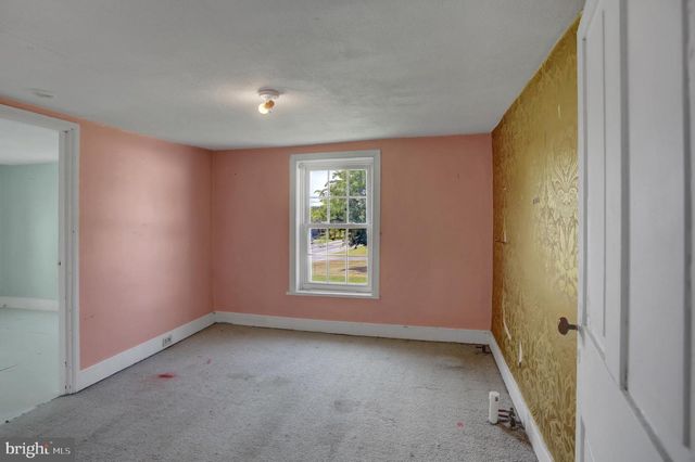 5089 BUCHANAN TRL W, Greencastle, PA 17225