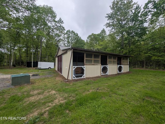 1169 Terry Lane, Jamestown, TN 38556