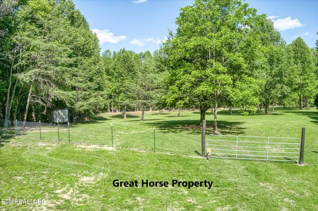 1169 Terry Lane, Jamestown, TN 38556