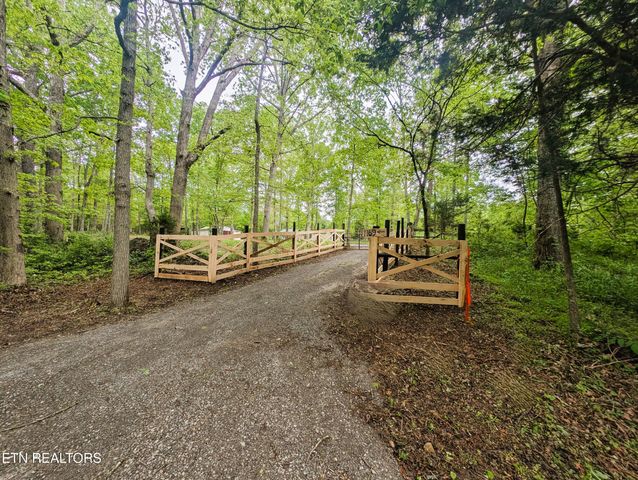 1169 Terry Lane, Jamestown, TN 38556