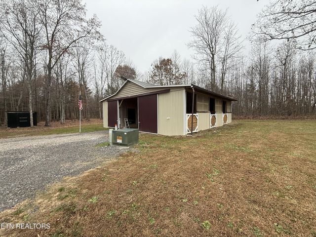 1169 Terry Lane, Jamestown, TN 38556