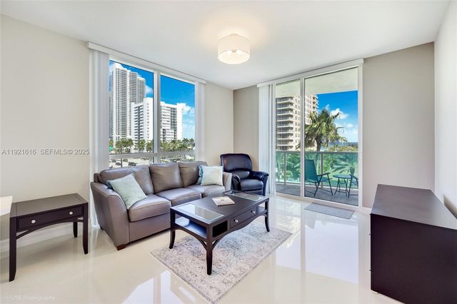 1945 S Ocean Dr 414, Hallandale Beach, FL 33009