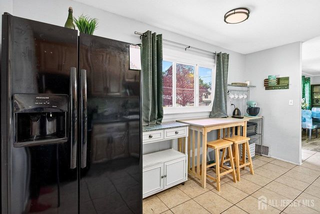 43 Buttonwood Drive, Sayreville, NJ 08859