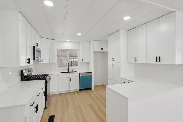 14777 Palm Drive 113, Desert Hot Springs, CA 92240