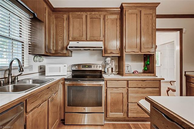 1982 Northmont Drive, Asheboro, NC 27205