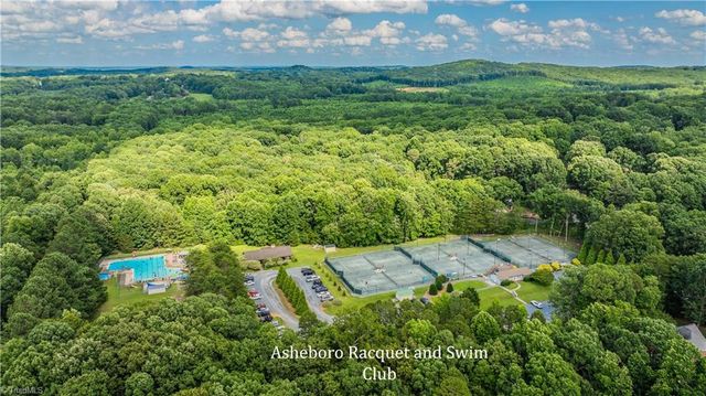 1982 Northmont Drive, Asheboro, NC 27205