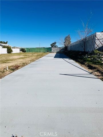 14005 Victoria, Victorville, CA 92395