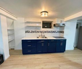 11333 204th Street 3, Saint Albans, NY 11412